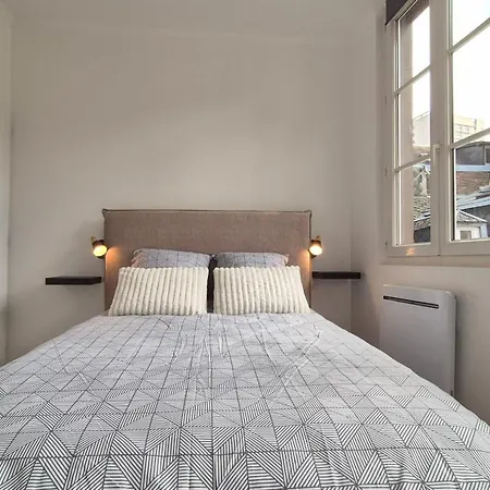 Le Napoleon Hypercentre Apartment *
